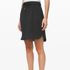 NWT Lululemon On the Fly Skirt